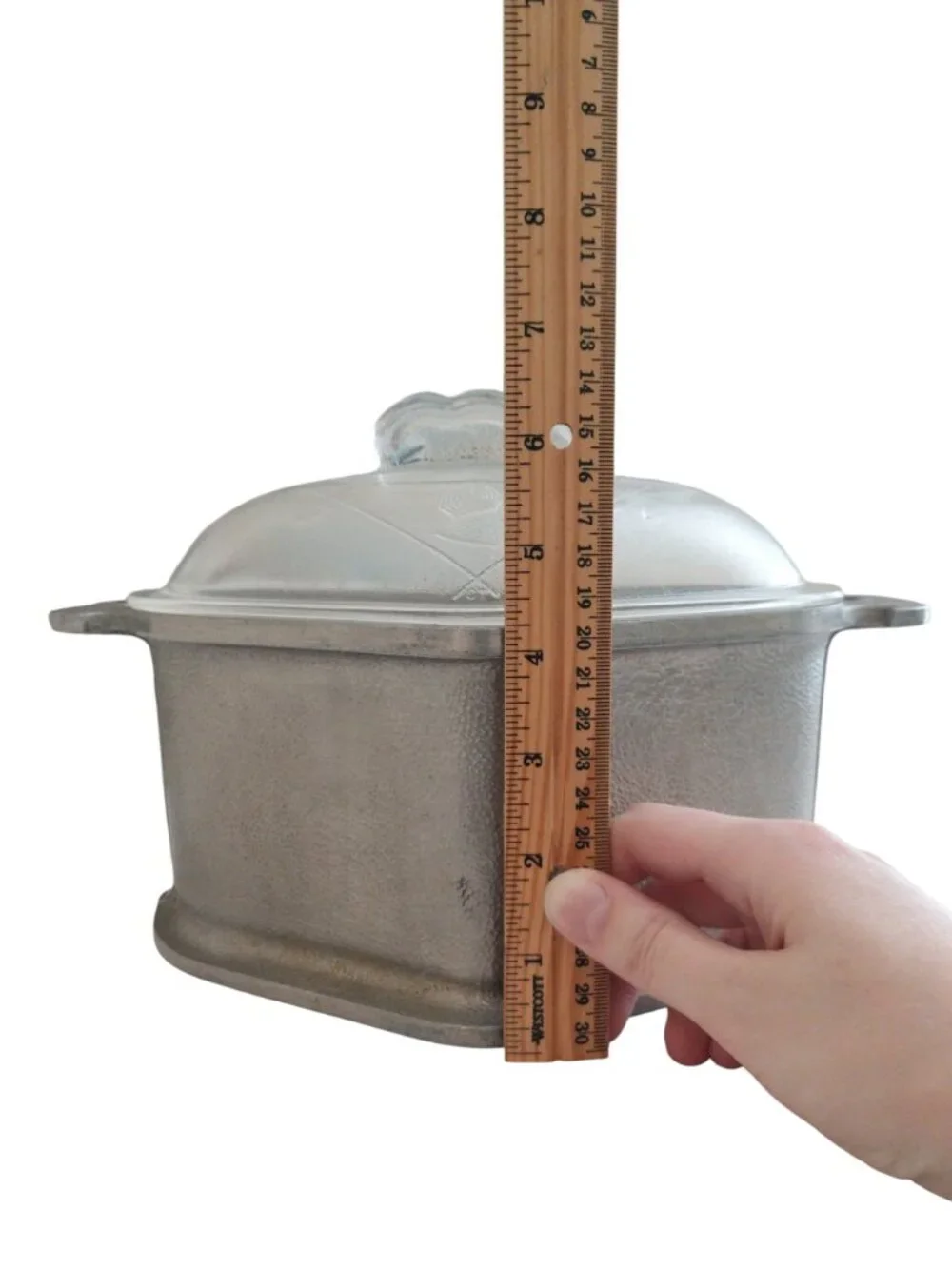 Vintage Guardian Service Ware Tringle Pot Roaster Hammered Aluminum Gently Used